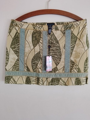 Custo Barcelona mini skirt new, beige and green, size L 40 12