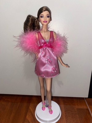 Barbie Model Muse with Custom Clothes and Accessories like new