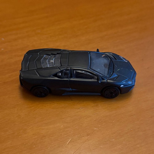Lamborghini Reventón 1:43 model by Bburago used, black matte
