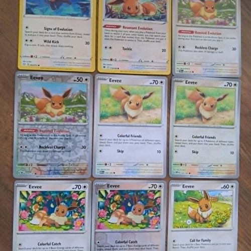 Lot of 34 Pokemon Eeveelutions Cards like new