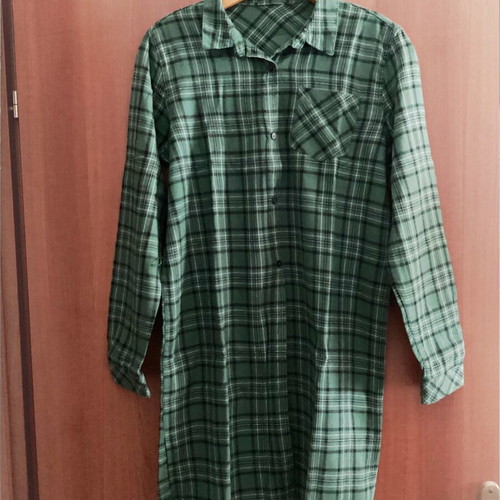 Long checkered shirt like new, green and black, size S