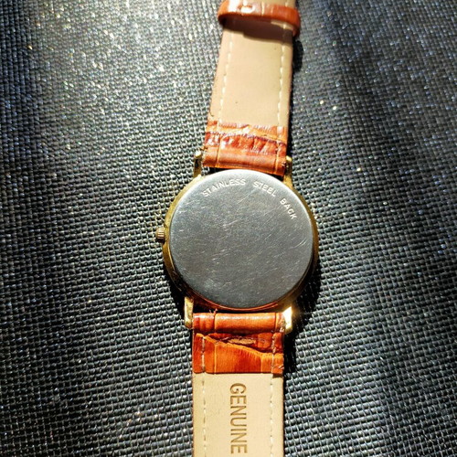 Watches quartz, used, unisex