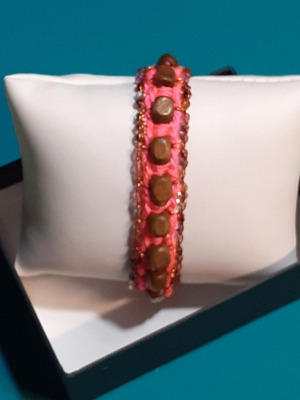 Handmade bracelet with wooden and colorful glass beads, new