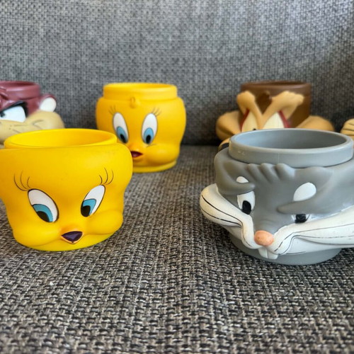 6 Looney Tunes mugs Warner Bros