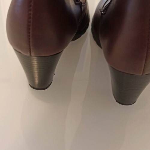 Leather boots size 41 used, brown