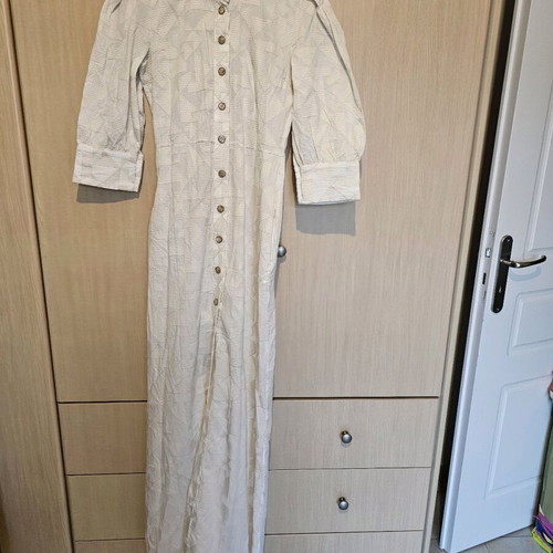Long romantic dress in ivory color like new