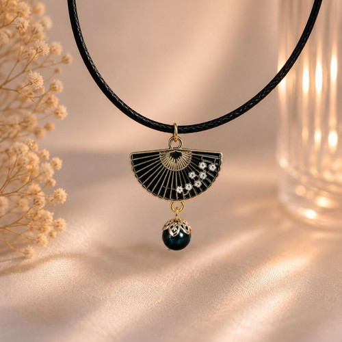 Handmade Imperial Fan Necklace with Black Crystals and Pearl
