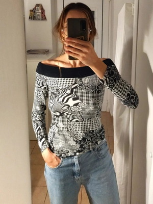 BSB long-sleeve blouse like new, smile neckline, size M