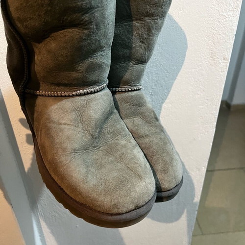 Ugg Australia boots gray size 40 like new