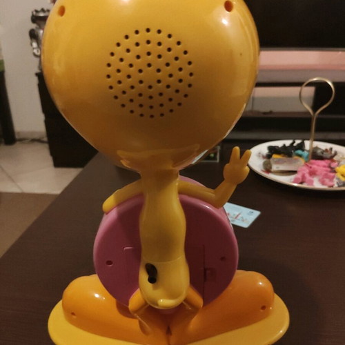 Vintage Large Tweety Clock 1988 new, functional analog table clock