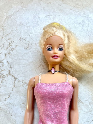 Κούκλα Barbie μεταχειρισμένη σε άριστη κατάσταση