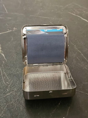 Cigarette roller used