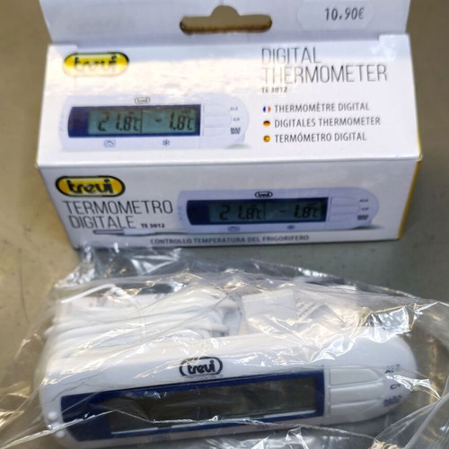 Trevi TE 3012 Digital Thermometers New, Refrigerator -50C to +70C