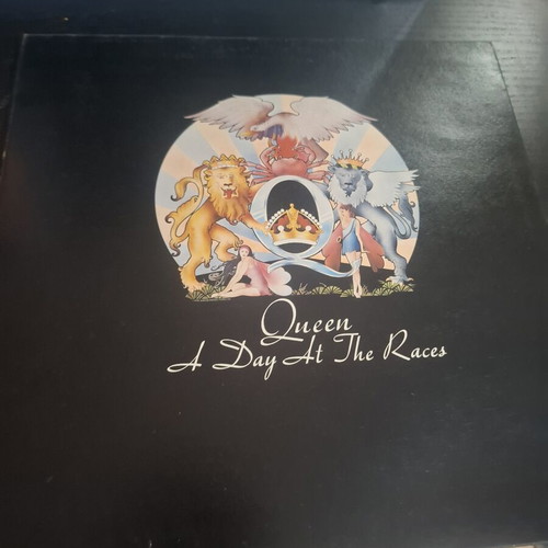 Queen A Day at the Races vinyl album 1976 original