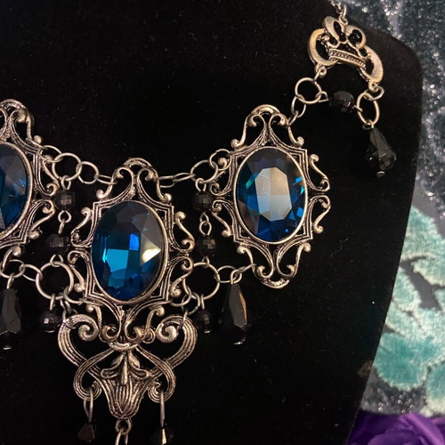 Gothic Victorian necklace like new with turquoise gems Restyle