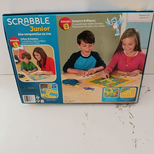 Scrabble Junior board game like new