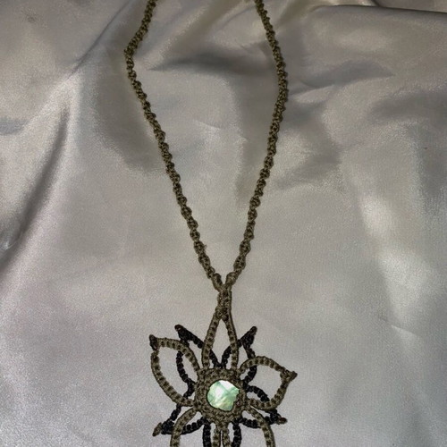 Macrame handmade necklace like new, black and green