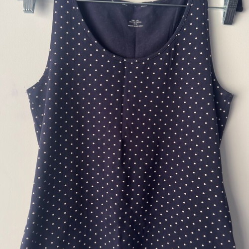 H&M sleeveless top navy with white polka dots like new, size L