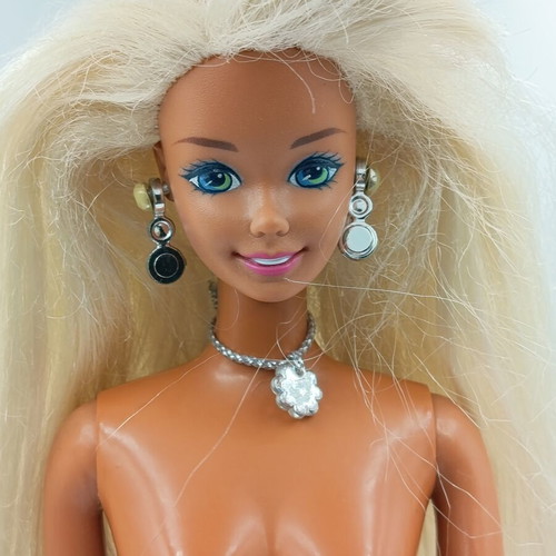 Sparkle Beach Barbie 1995 vintage doll used
