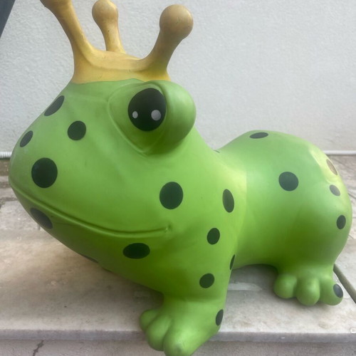 Jumpy Hop Hop inflatable frog used
