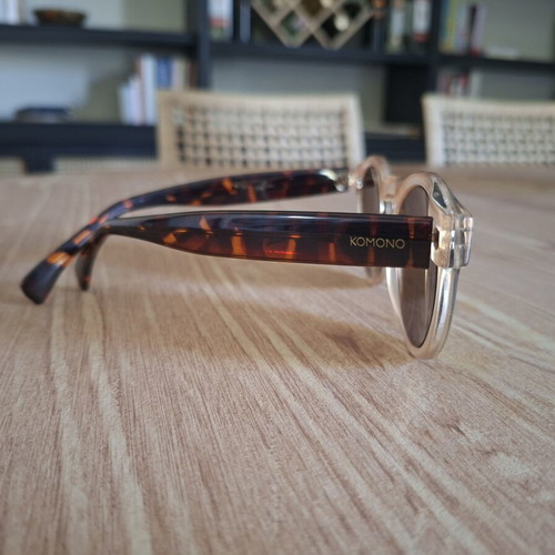 Komono sunglasses like new with mirrored green-gold lenses