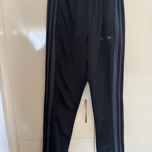 Αντρική φόρμα Adidas μαύρη, σαν καινούργια, μέγεθος S