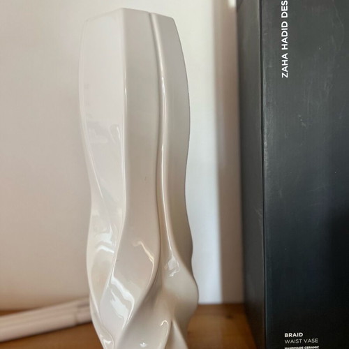 Braid Vase Zaha Hadid Design new, white porcelain 37cm