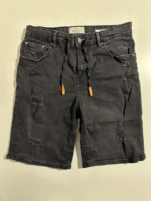 Jean Bermuda shorts used with rips Pull & Bear black size S