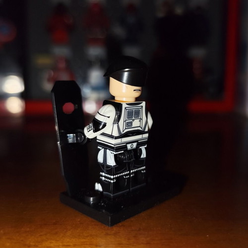 ISB Tactical Agent Star Wars minifigure