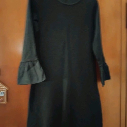 Bershka Black Dress New Elastic Fabric With Flounce Sleeves