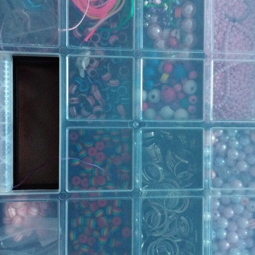 Craft supplies like new with case