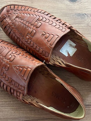 TOMS leather sandals like new, size UK10 EU44.5, brown