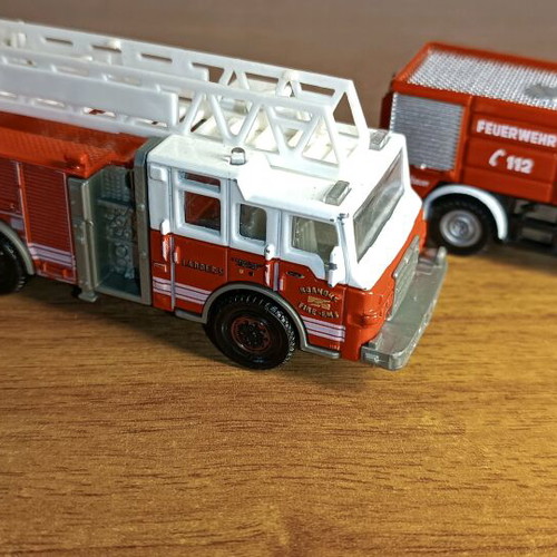 Fire trucks like new, pack of 2 pieces