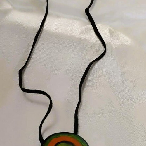 Hand-painted pendant with leather and leather cord new