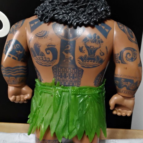 Disney Moana Mega Maui figure, large collectible