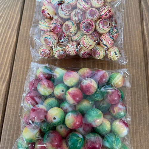 Bead pack like new, 2 bags