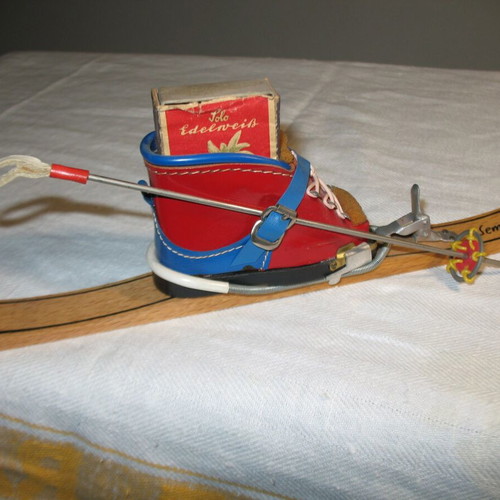 Semmering ski miniature like new with matchbox holder