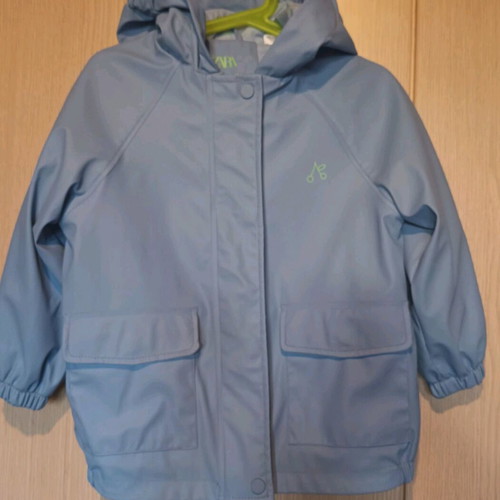 Zara waterproof jacket for girl size 110cm like new, blue