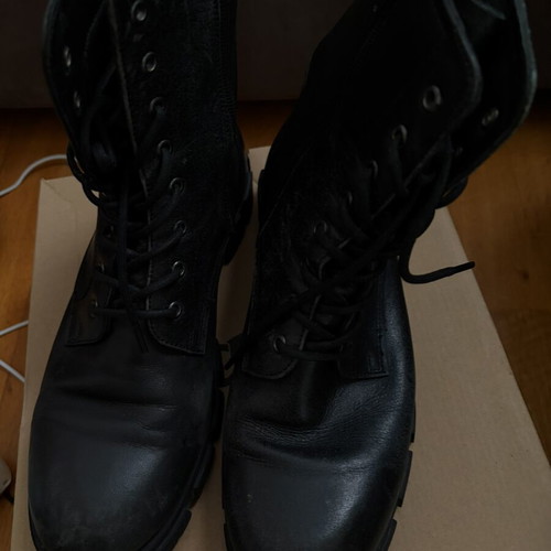 Black boots used, size 41