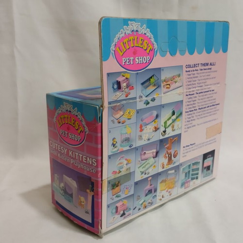Littlest Pet Shop Cutesy Kittens with Kitten Playhouse Kenner 1992 new