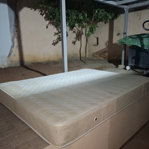 Double bed mattress 150x200