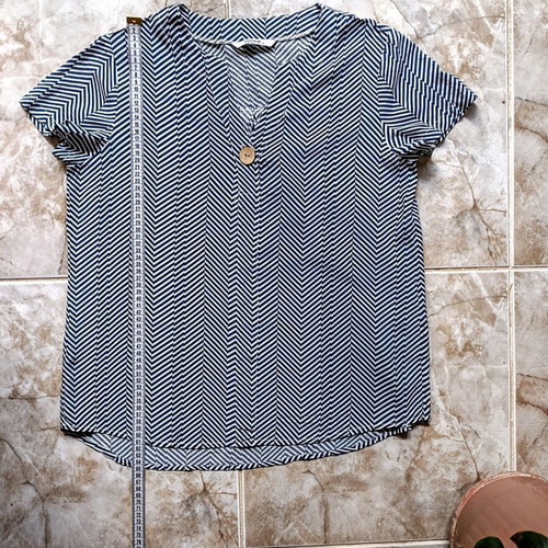 Yookie short-sleeve blouse new, white and blue, size M