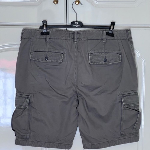 Abercrombie & Fitch Cargo shorts like new, size XL, gray