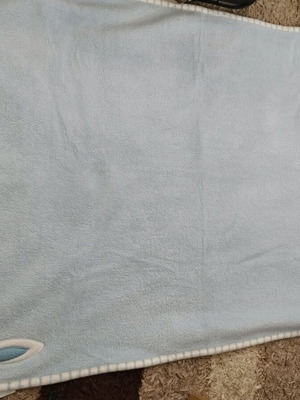 Βρεφική κουβέρτα σαν καινούργιο, γαλάζιο χρώμα