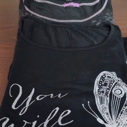 Women's blouses used, 3 different black pieces
