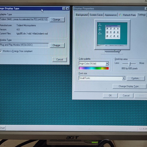 Trident TGUI9440-1 PCI used graphics card with driver diskette