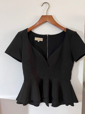Lynne blouse with gathers at hem small like new, black