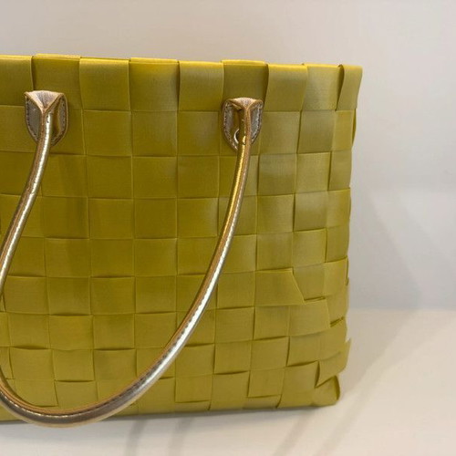 Fullah Sugah tote bag like new, lime with gold handles