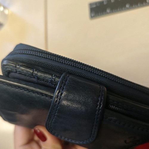 Leather women's wallet dark blue like new, soft leather 9x12 cm