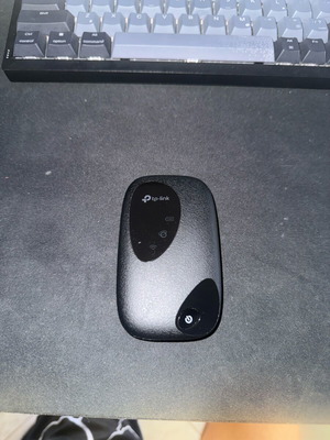 TP-LINK M7200 v2 φορητό 4G Wi-Fi hotspot σαν καινούργιο